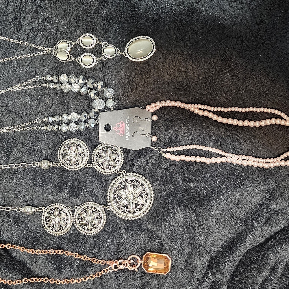 paparazzi Pink Pearl Double Strand Necklace Set with Silver Medallions